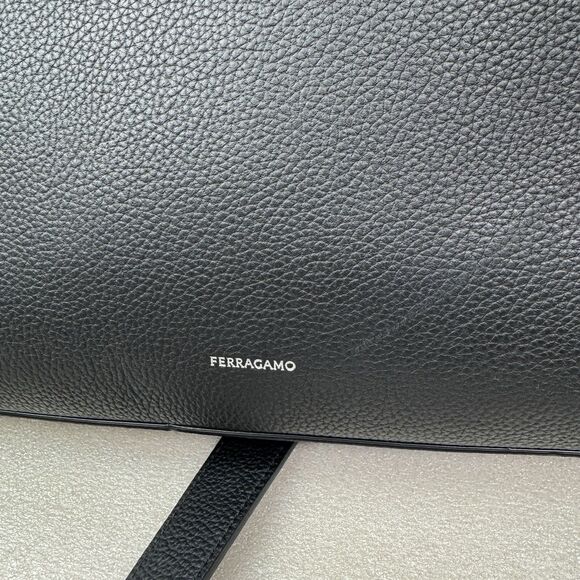 Ferragamo Business bag with Gancini Buckles Briefcase with Shoulder Strap - Picture 6 of 16